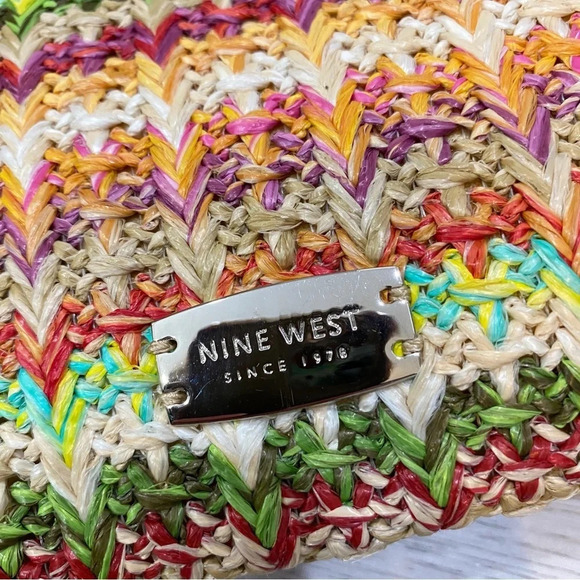 Nine West NWOT Tropical Beach Straw Crossover Purse with Long Strap Crab Buckle - Picture 13 of 17